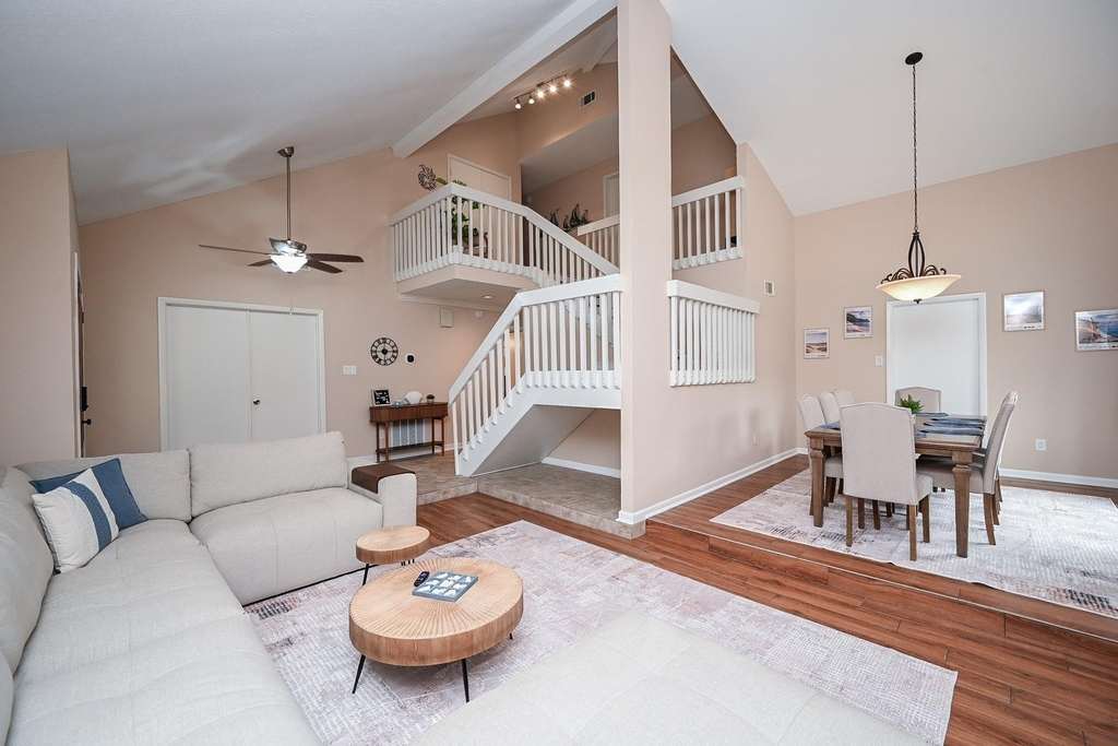19414 Dianeshire Drive - Photo 12