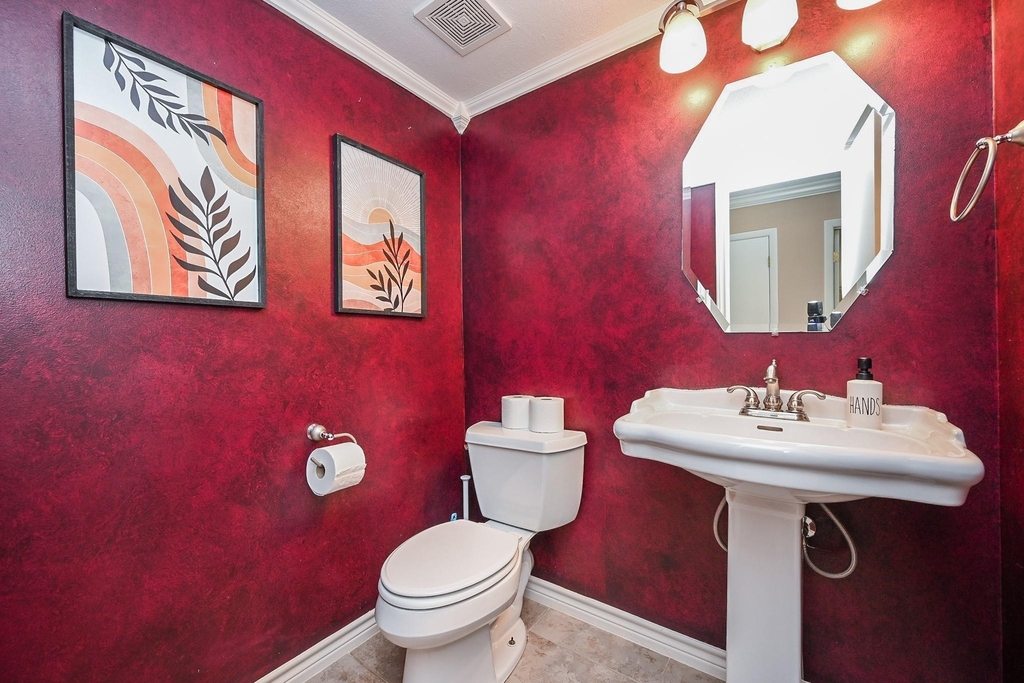 19414 Dianeshire Drive - Photo 14