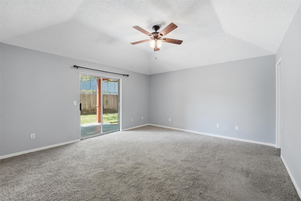 17219 Kettle Creek Drive - Photo 17