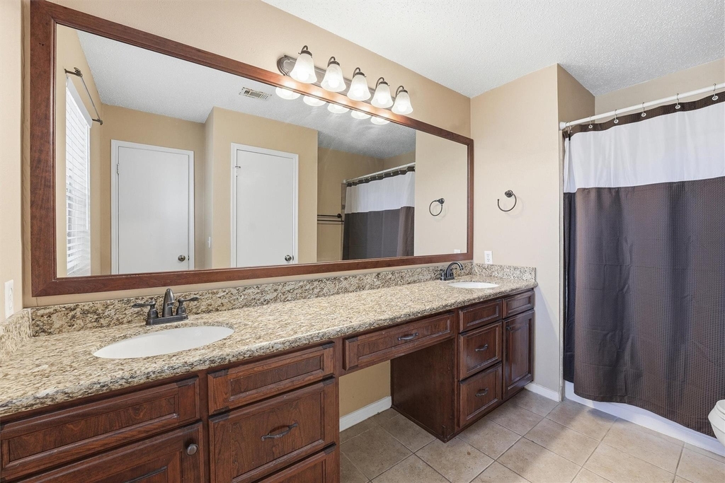 17219 Kettle Creek Drive - Photo 19