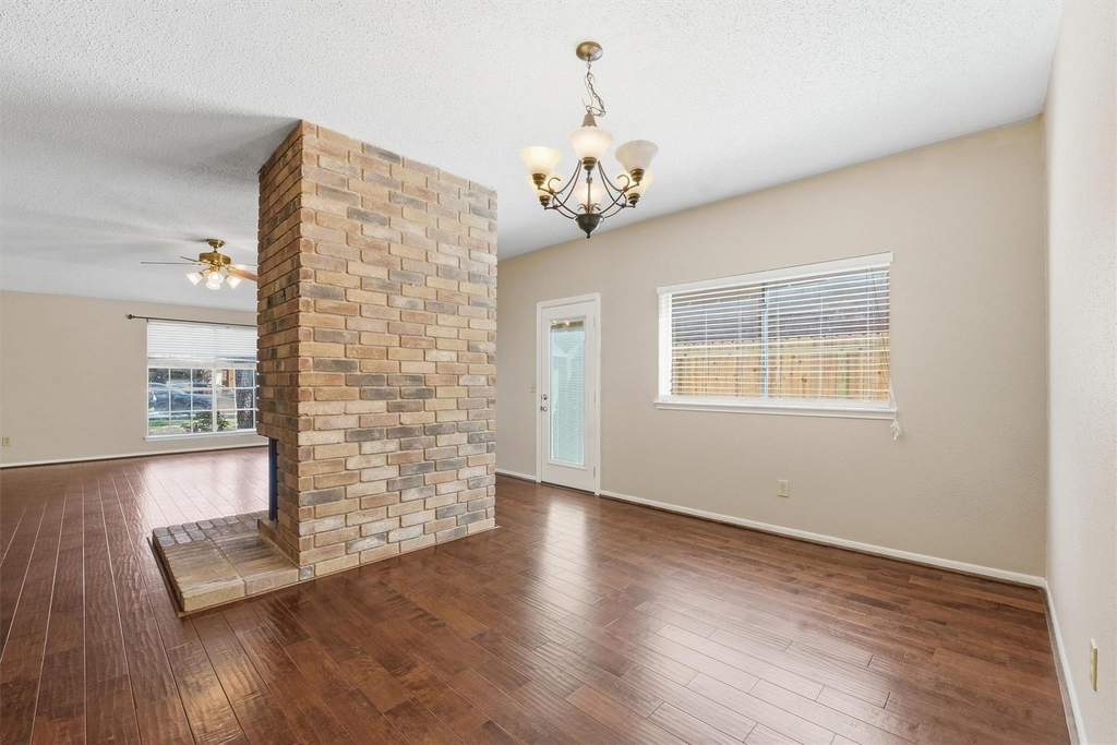 17219 Kettle Creek Drive - Photo 12
