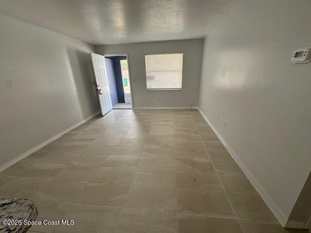 647 School Street - Photo 4