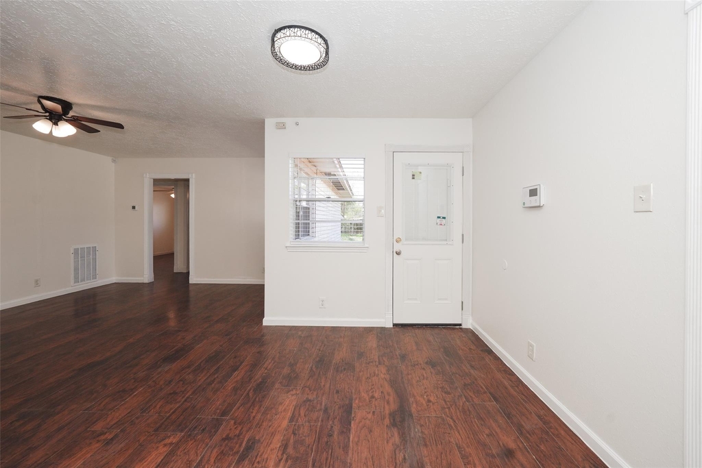 5375 Little John Lane - Photo 15