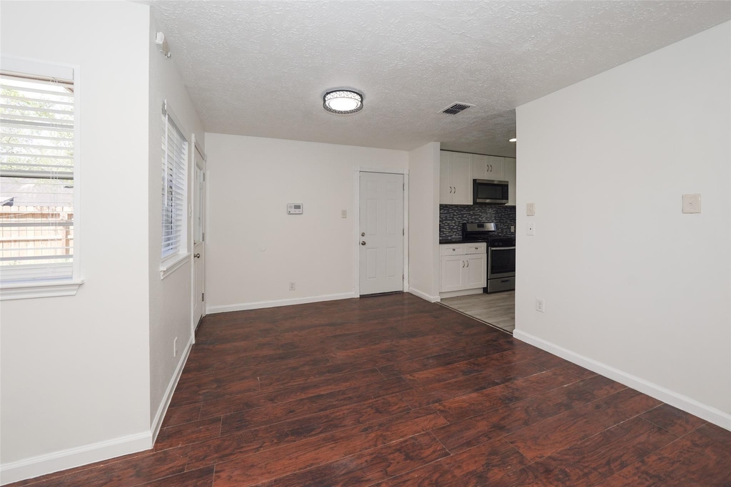 5375 Little John Lane - Photo 10
