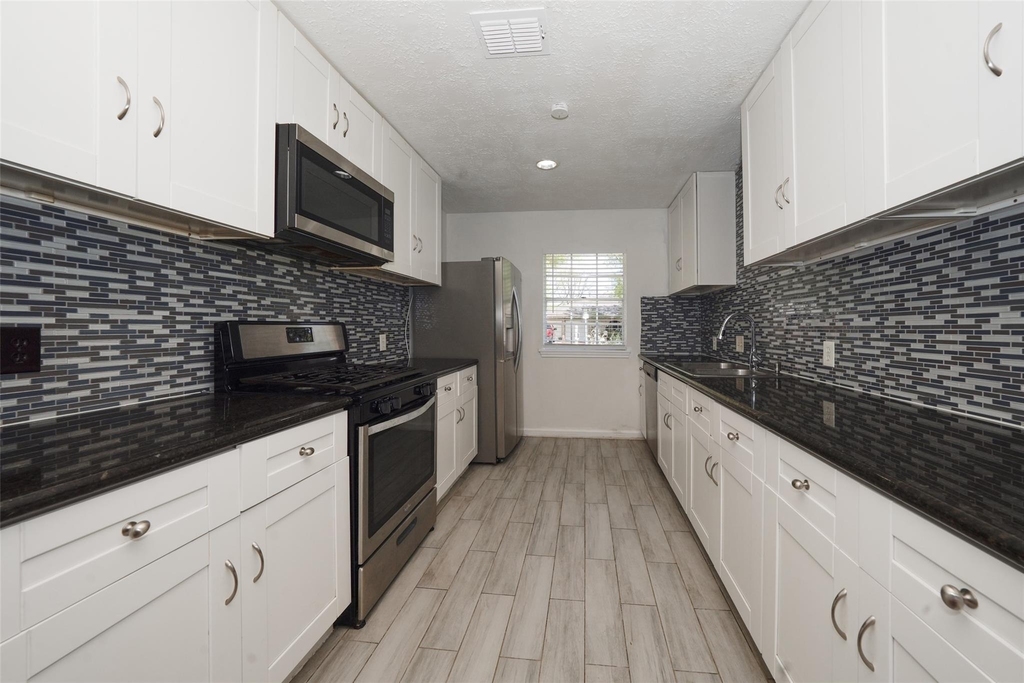 5375 Little John Lane - Photo 18