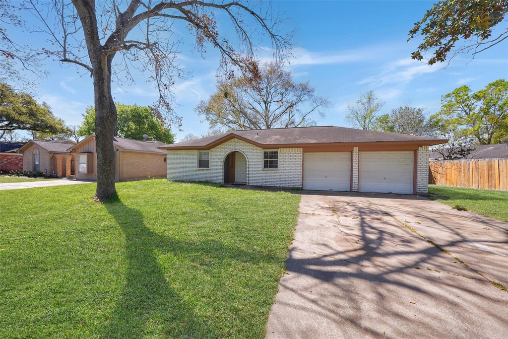 5375 Little John Lane - Photo 1