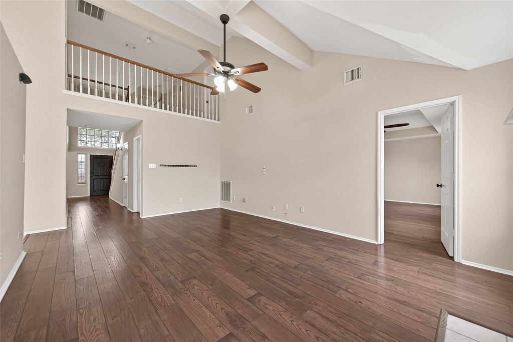 23035 Canal Road - Photo 10