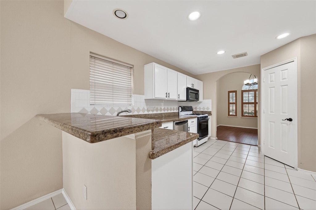 23035 Canal Road - Photo 23