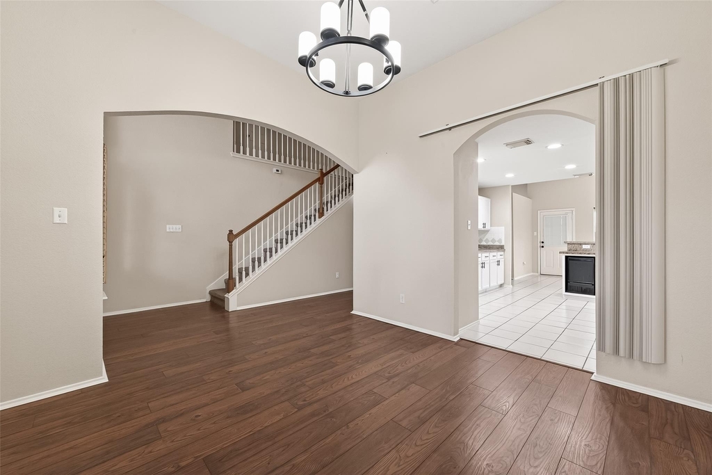 23035 Canal Road - Photo 14
