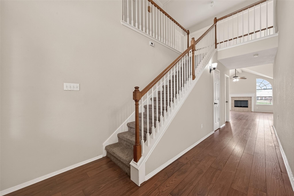 23035 Canal Road - Photo 7