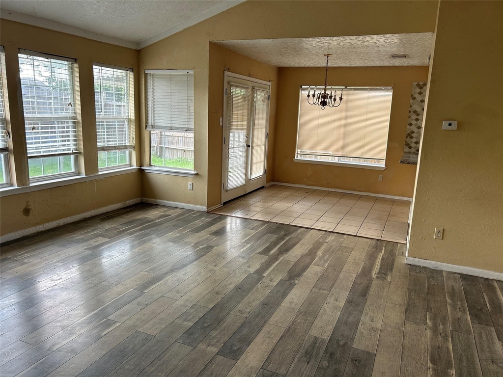 1154 W Brompton Drive - Photo 7