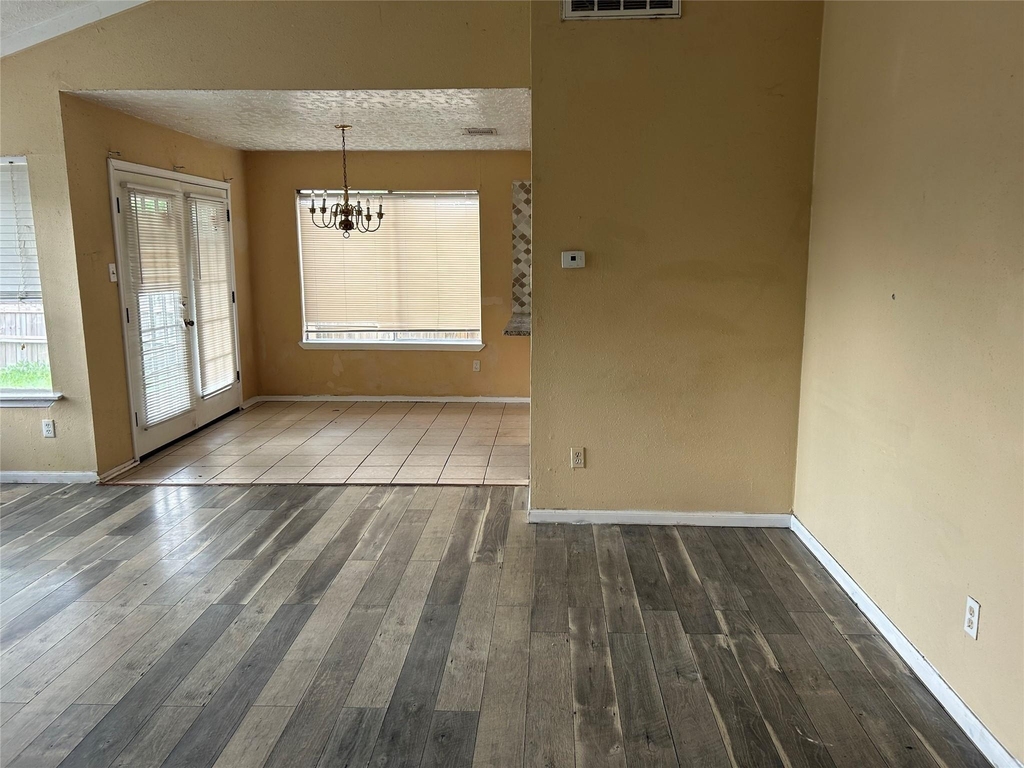 1154 W Brompton Drive - Photo 8