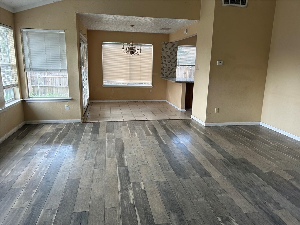 1154 W Brompton Drive - Photo 16