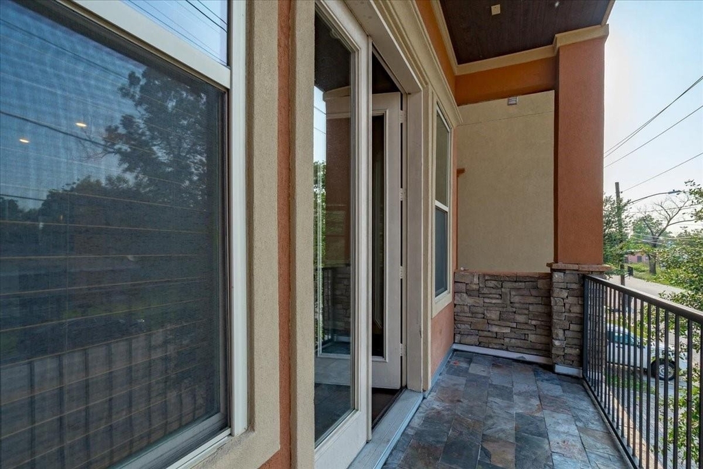1520 Amundsen Street - Photo 19