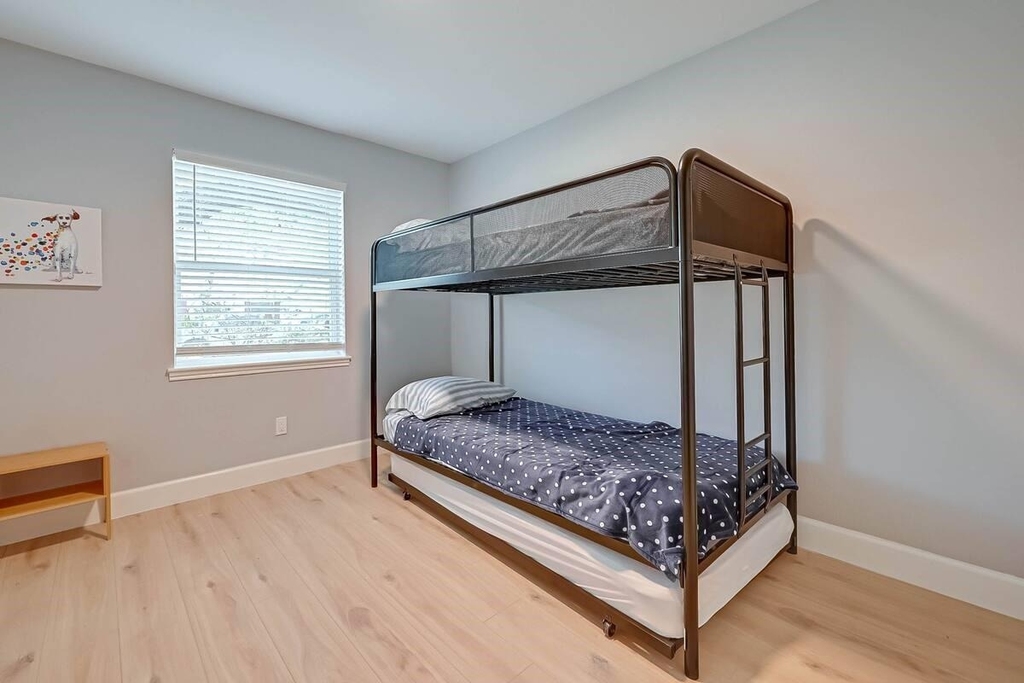 5522 Caversham Drive - Photo 13