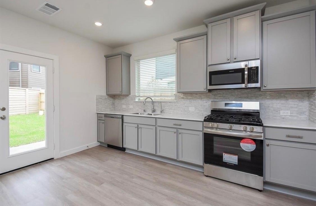 17231 Walden Lake Lane - Photo 14