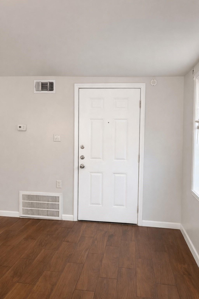 1901 40th Street - Photo 1