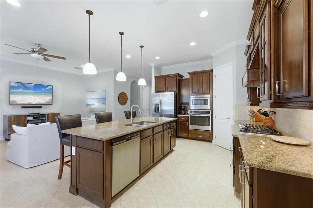 5423 Title Row Drive - Photo 15