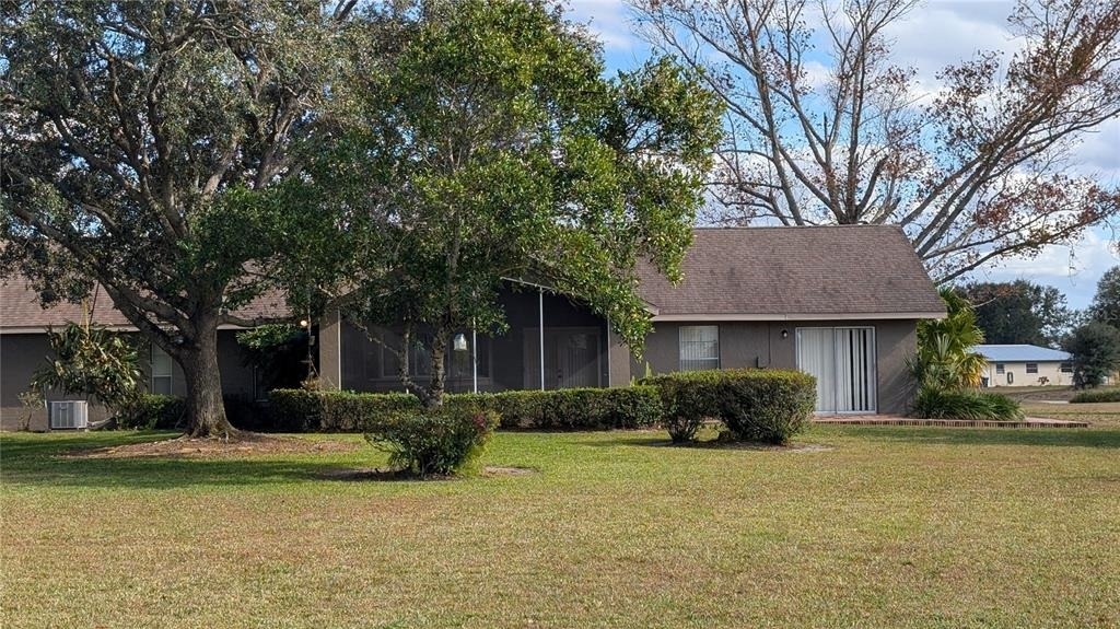 408 Lexington Drive - Photo 0
