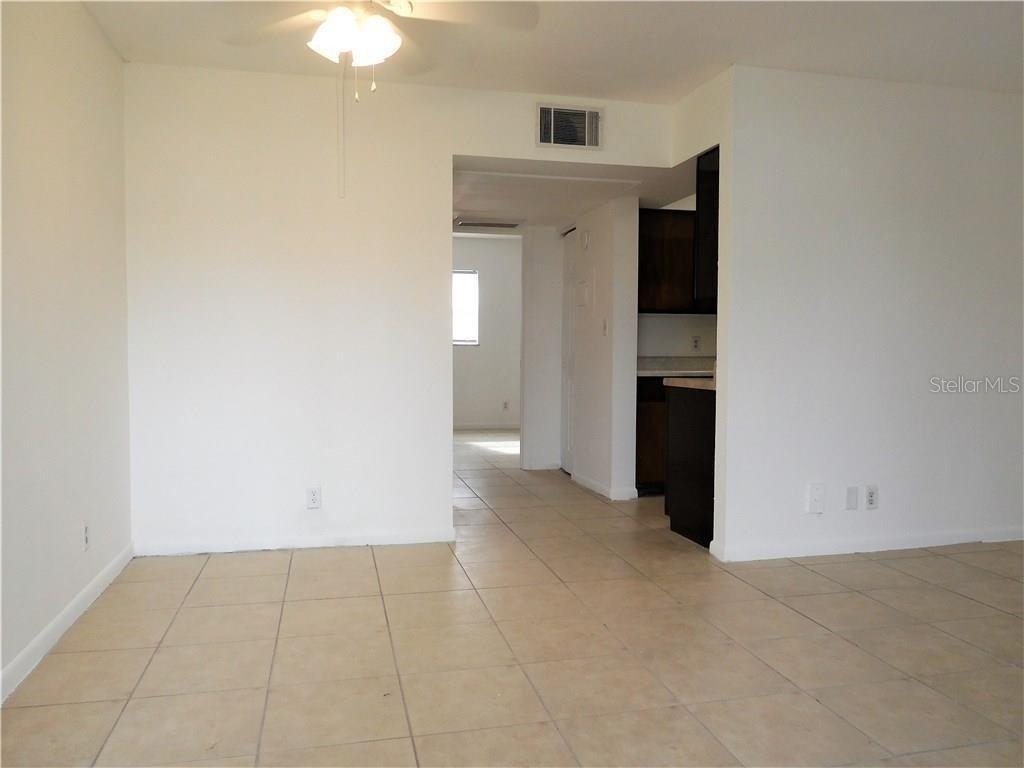 302 S Spring Garden Avenue - Photo 5