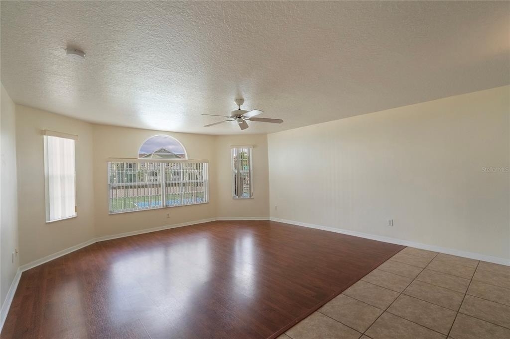 8709 Rockingham Terrace - Photo 2