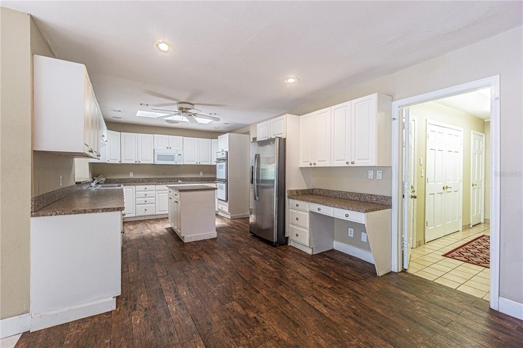 18129 Crawley Road - Photo 15
