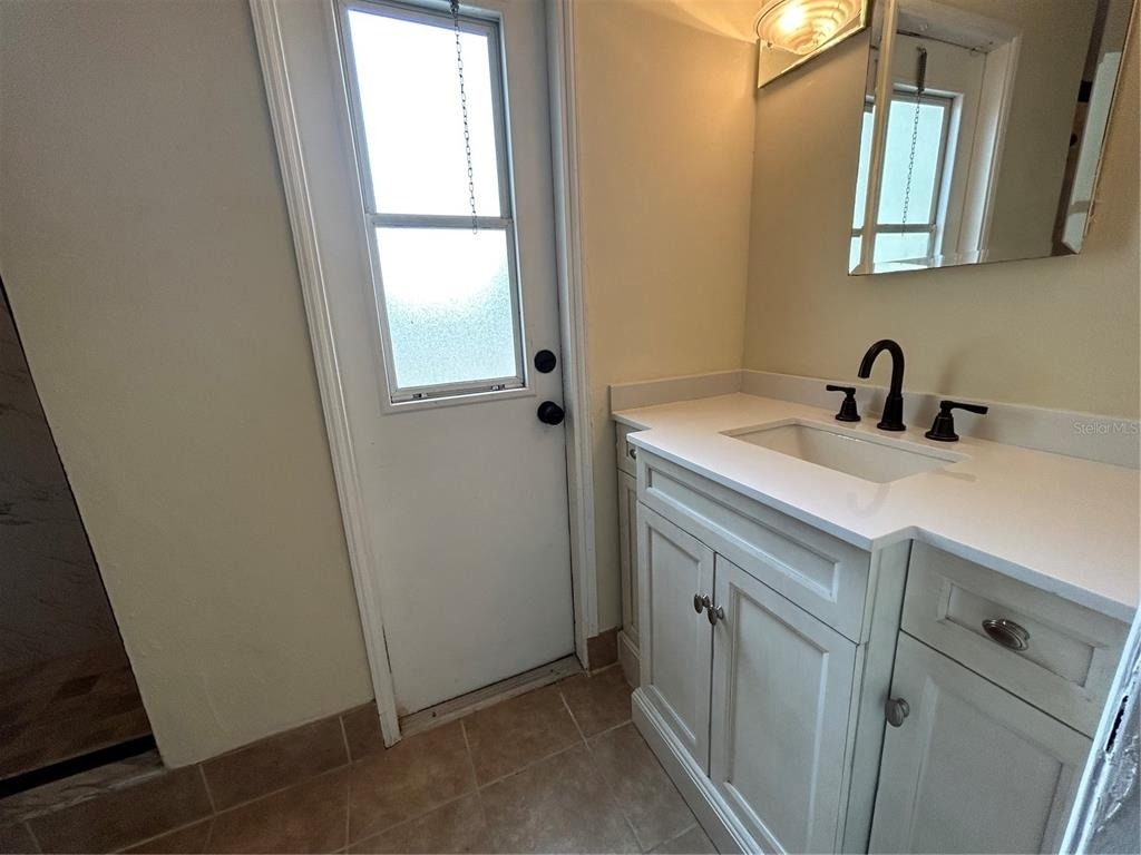 18129 Crawley Road - Photo 20