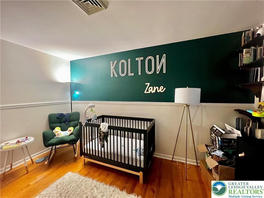 1160 Brentwood Avenue - Photo 5