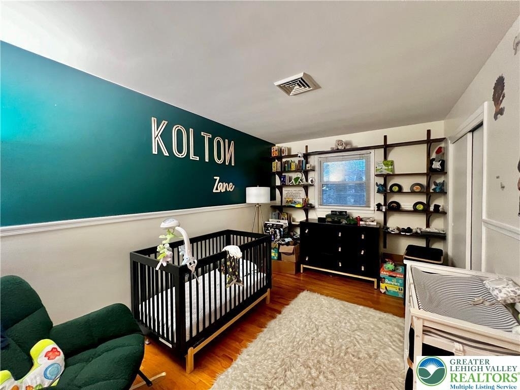 1160 Brentwood Avenue - Photo 4