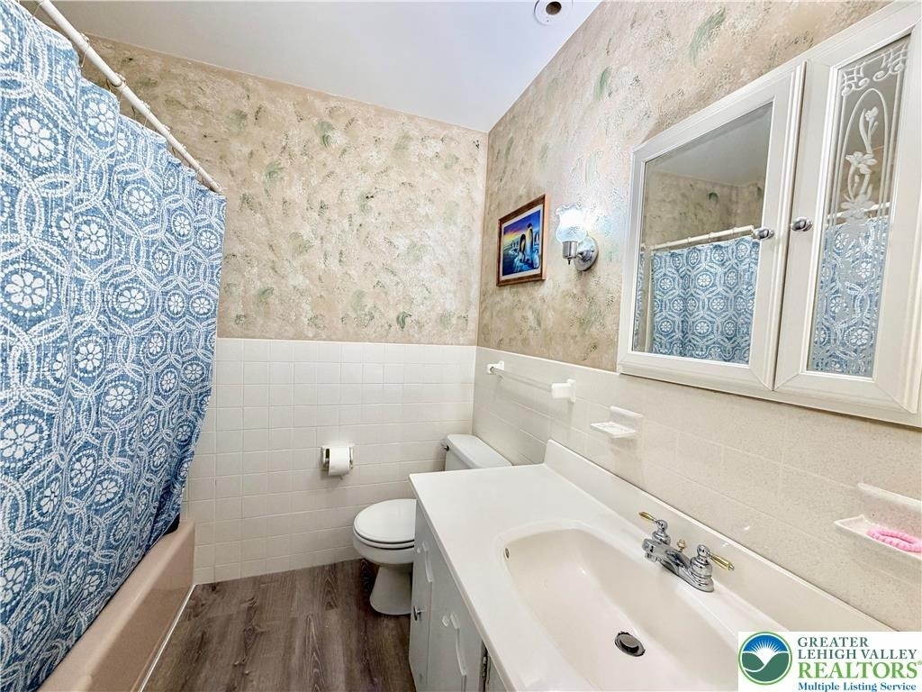 1160 Brentwood Avenue - Photo 7