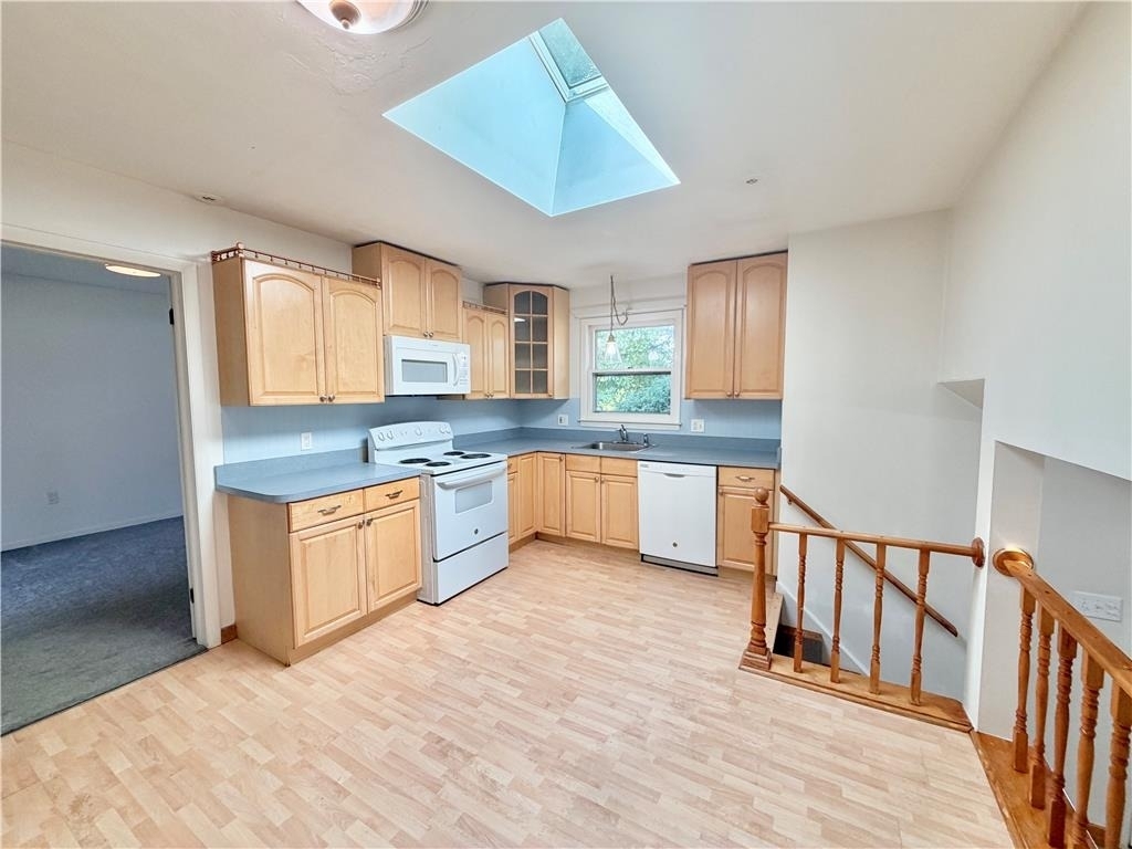 1160 Brentwood Avenue - Photo 11