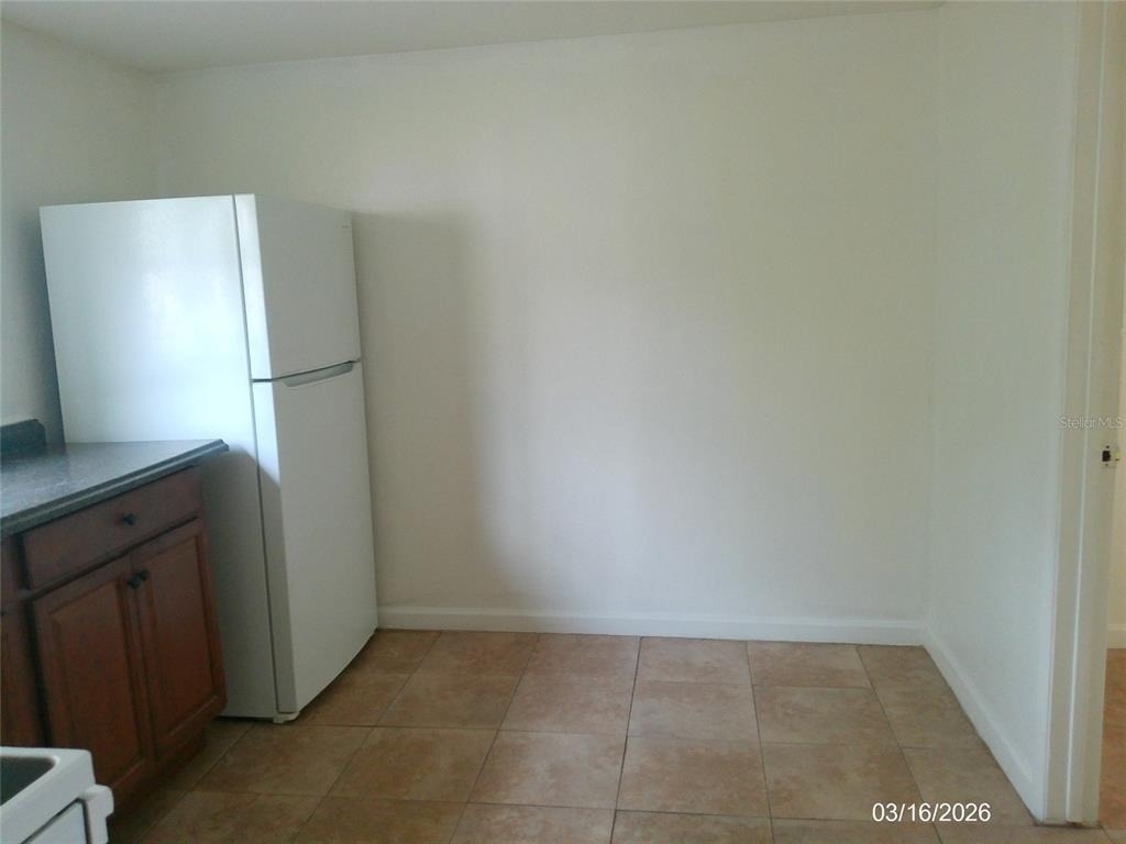 808 S Central Avenue S - Photo 3