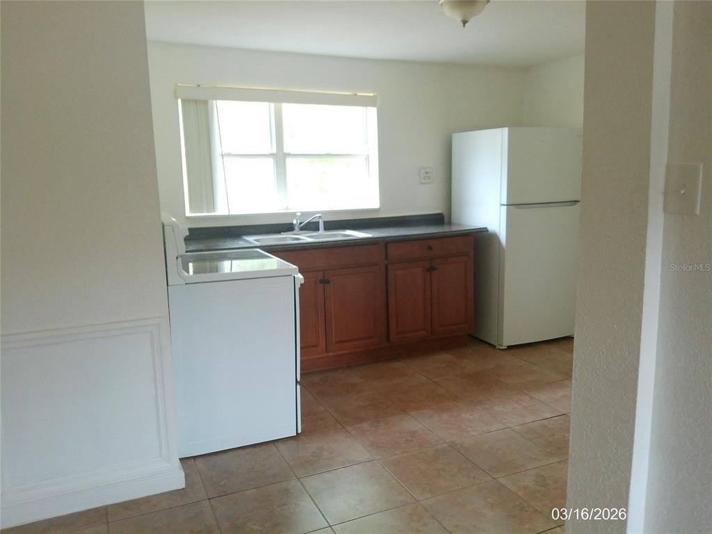 808 S Central Avenue S - Photo 4
