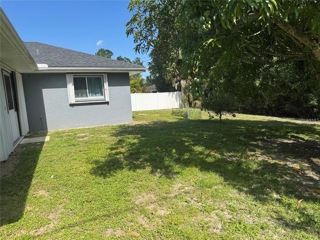 23289 Nancy Avenue - Photo 14
