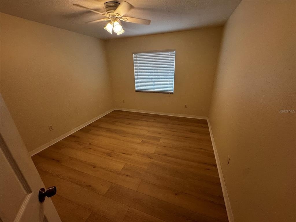 8234 Mossborger Avenue - Photo 9