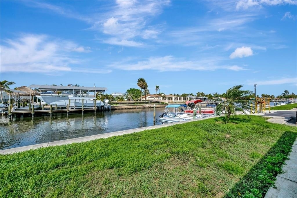 9819 Hernando Court - Photo 48