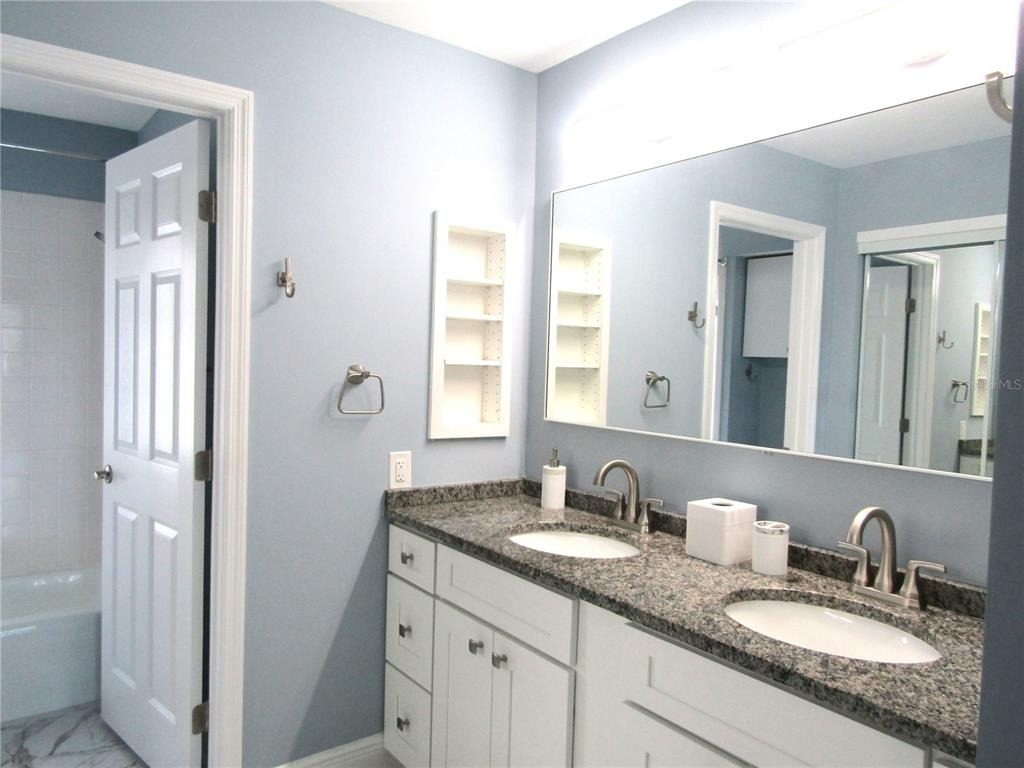 2405 Crispin Court - Photo 11