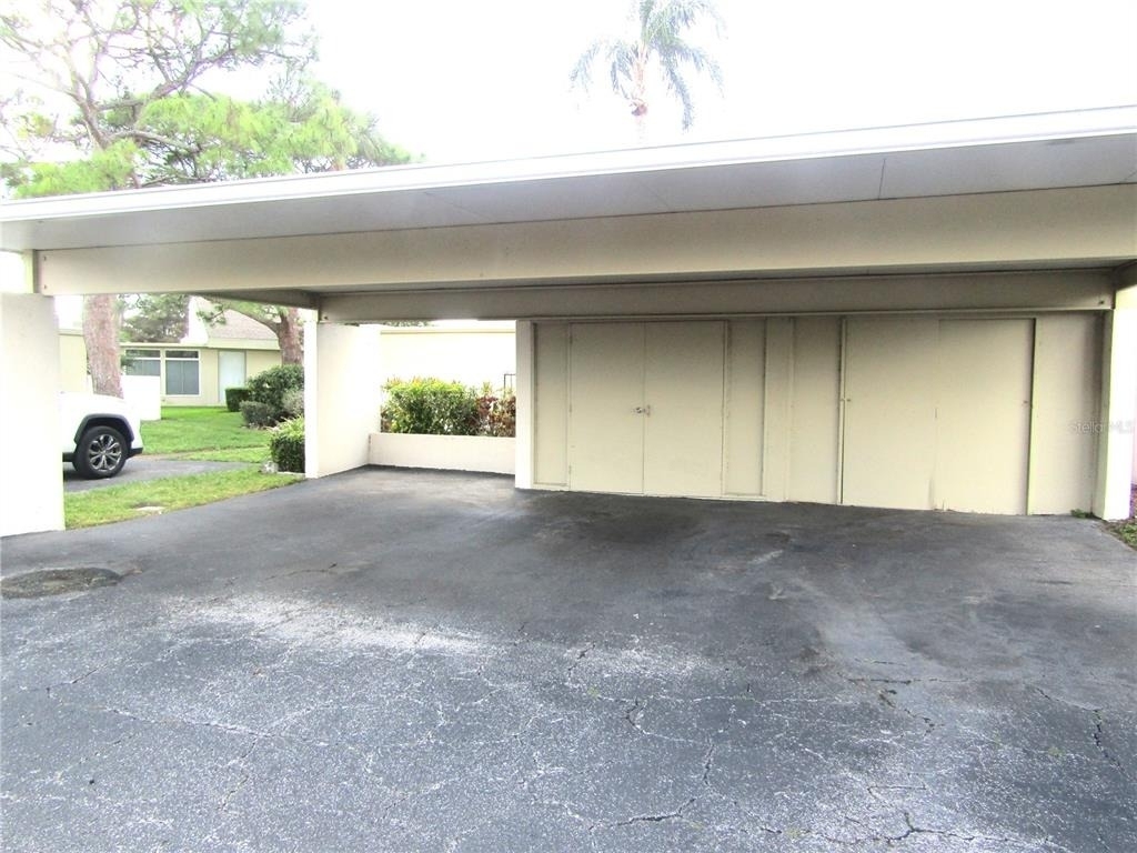 2405 Crispin Court - Photo 23