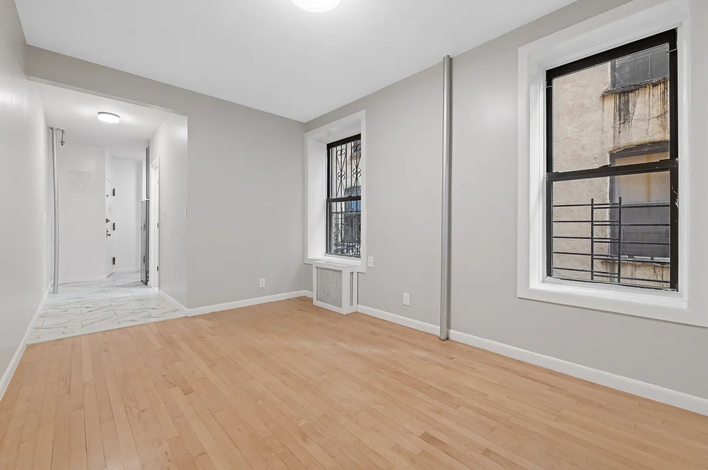 428 East 116th Street - Photo 4