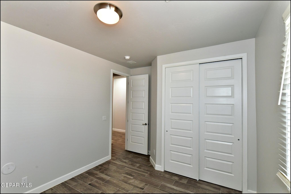 13146 Cleethorpes Street - Photo 33