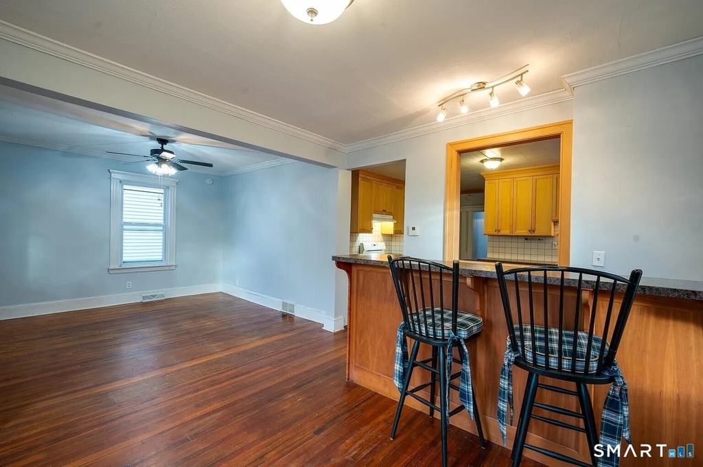 166 Beaver Street - Photo 2