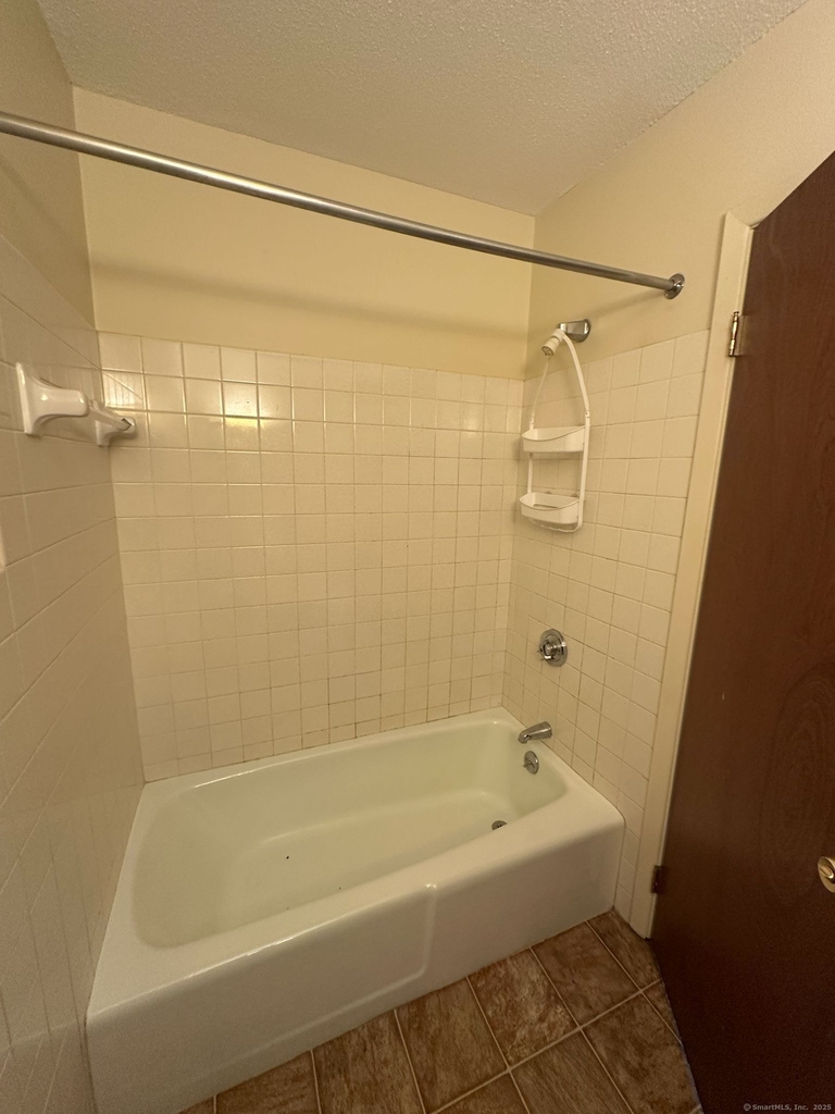 1660 Main Street - Photo 25