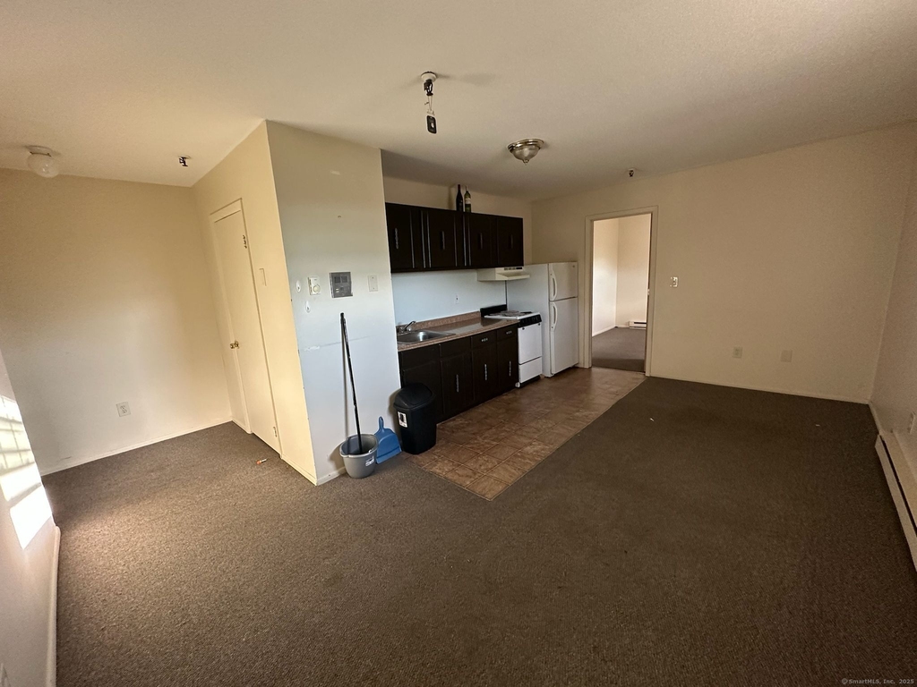 1660 Main Street - Photo 22