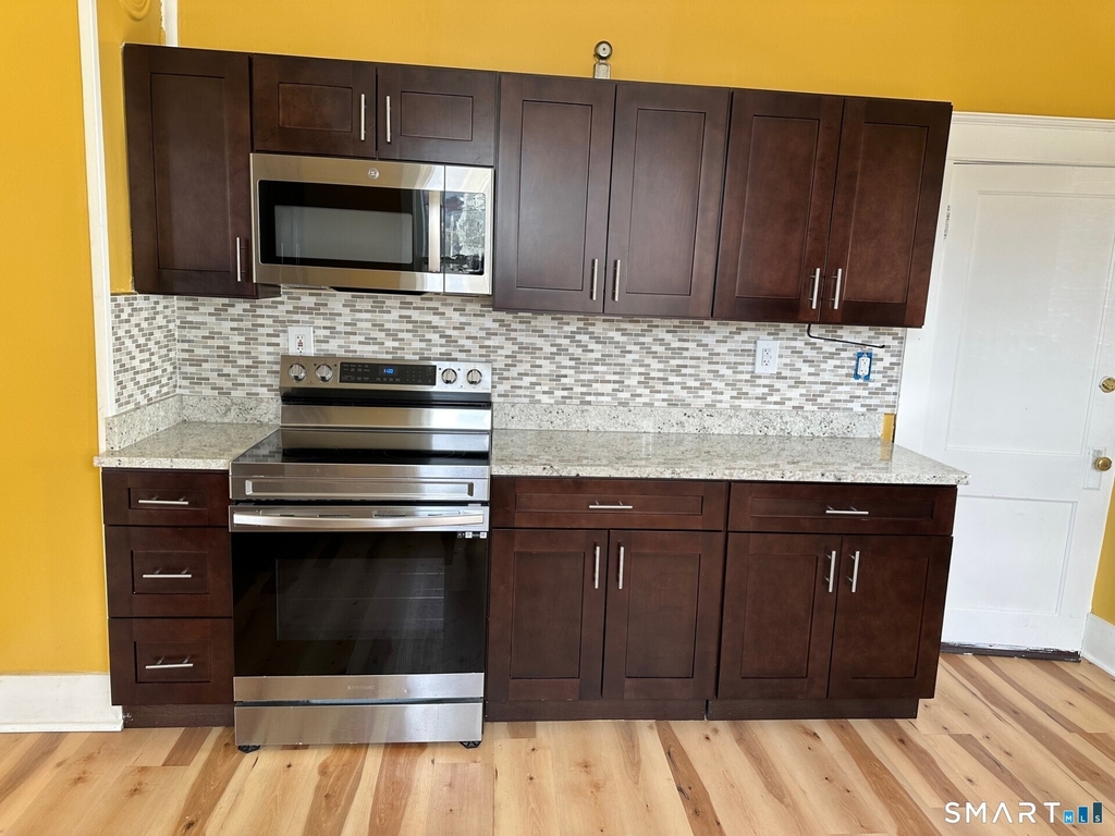 18 Taylor Street - Photo 8