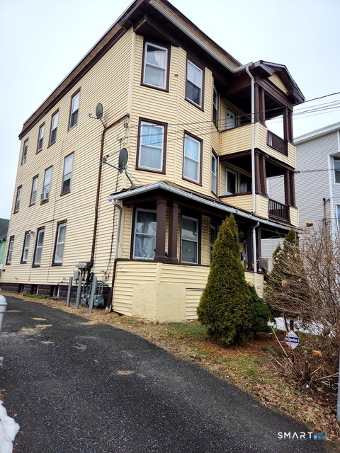 463 Logan Street - Photo 1