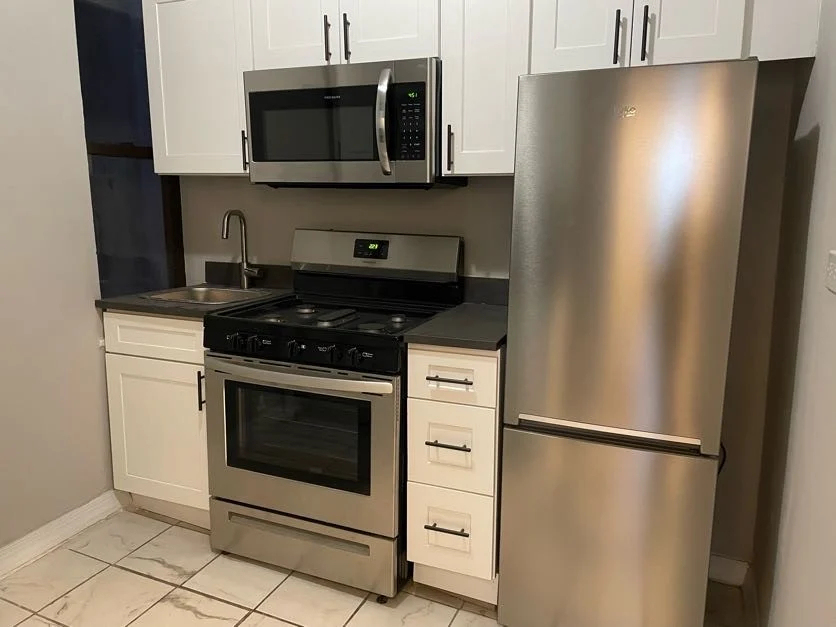 231 East 4th Street - Photo 1