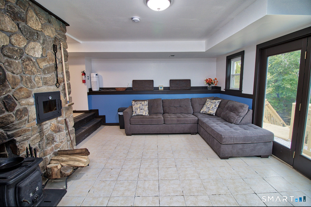 15 Lower Road - Photo 26