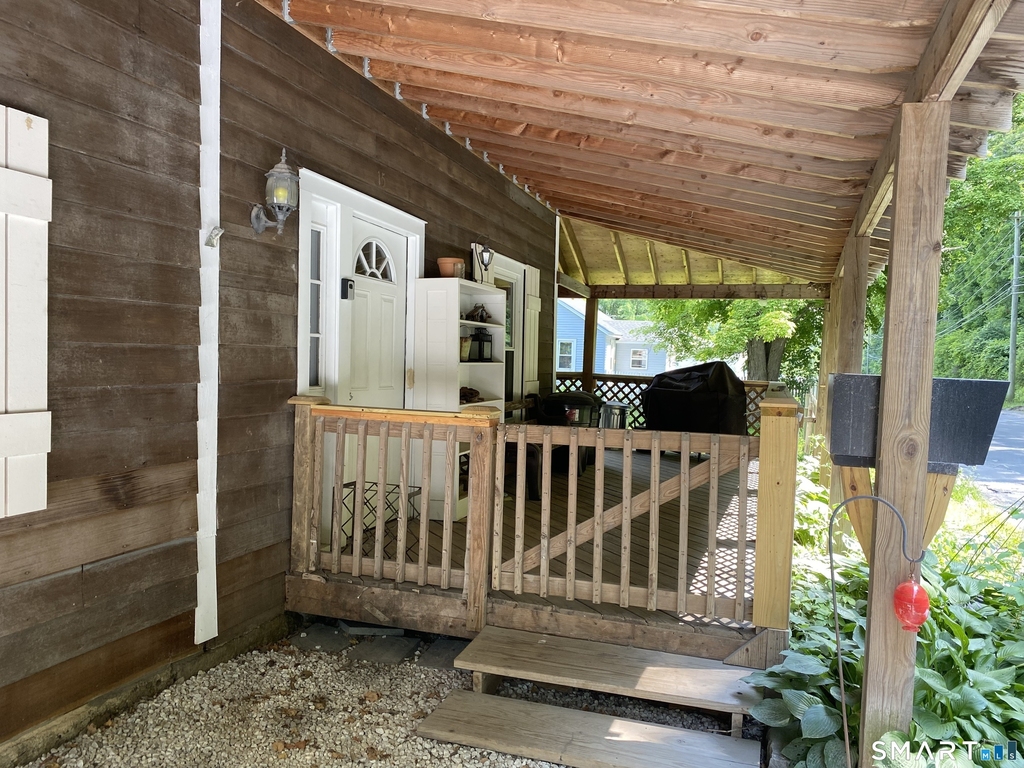15 Lower Road - Photo 5