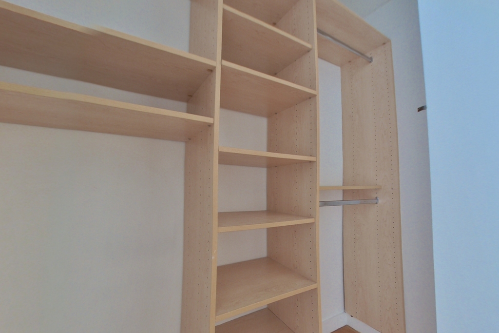 4th Avenue - Photo 6
