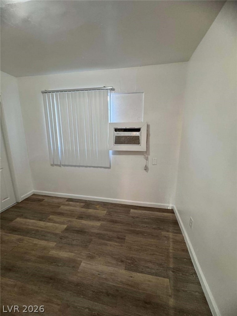 312 W Cleveland Avenue - Photo 3